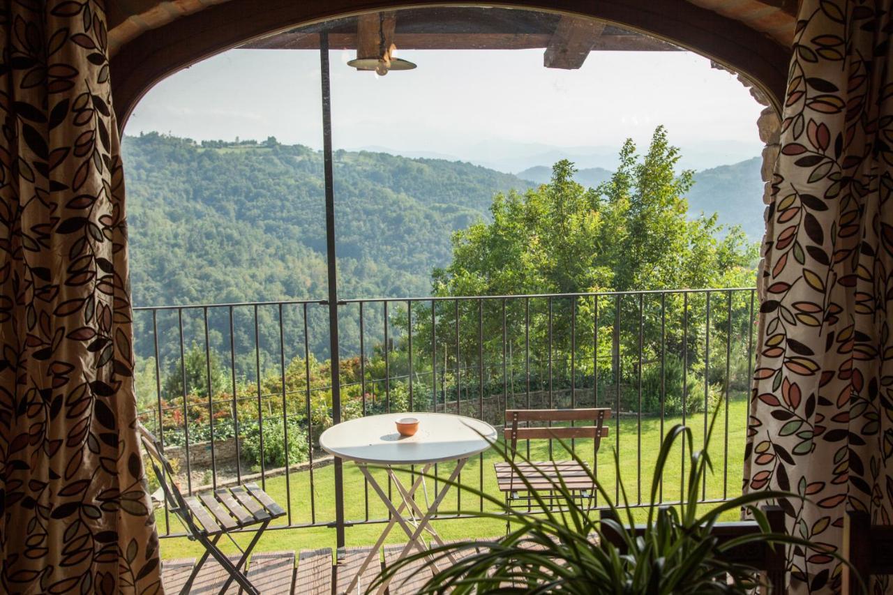 Bed and Breakfast Magiche Langhe à Paroldo Extérieur photo