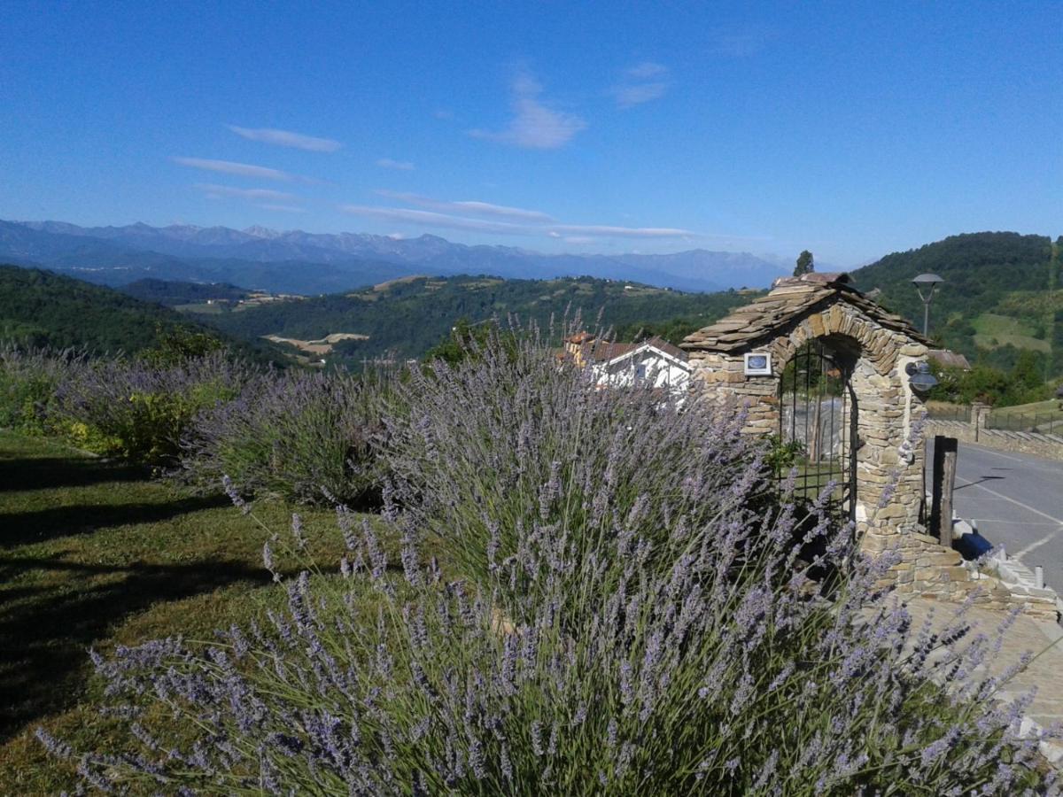 Bed and Breakfast Magiche Langhe à Paroldo Extérieur photo