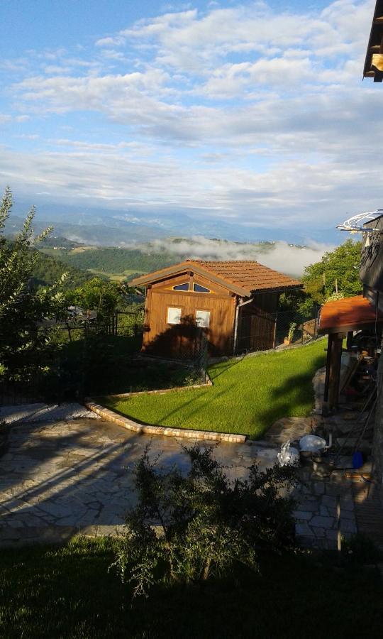 Bed and Breakfast Magiche Langhe à Paroldo Extérieur photo