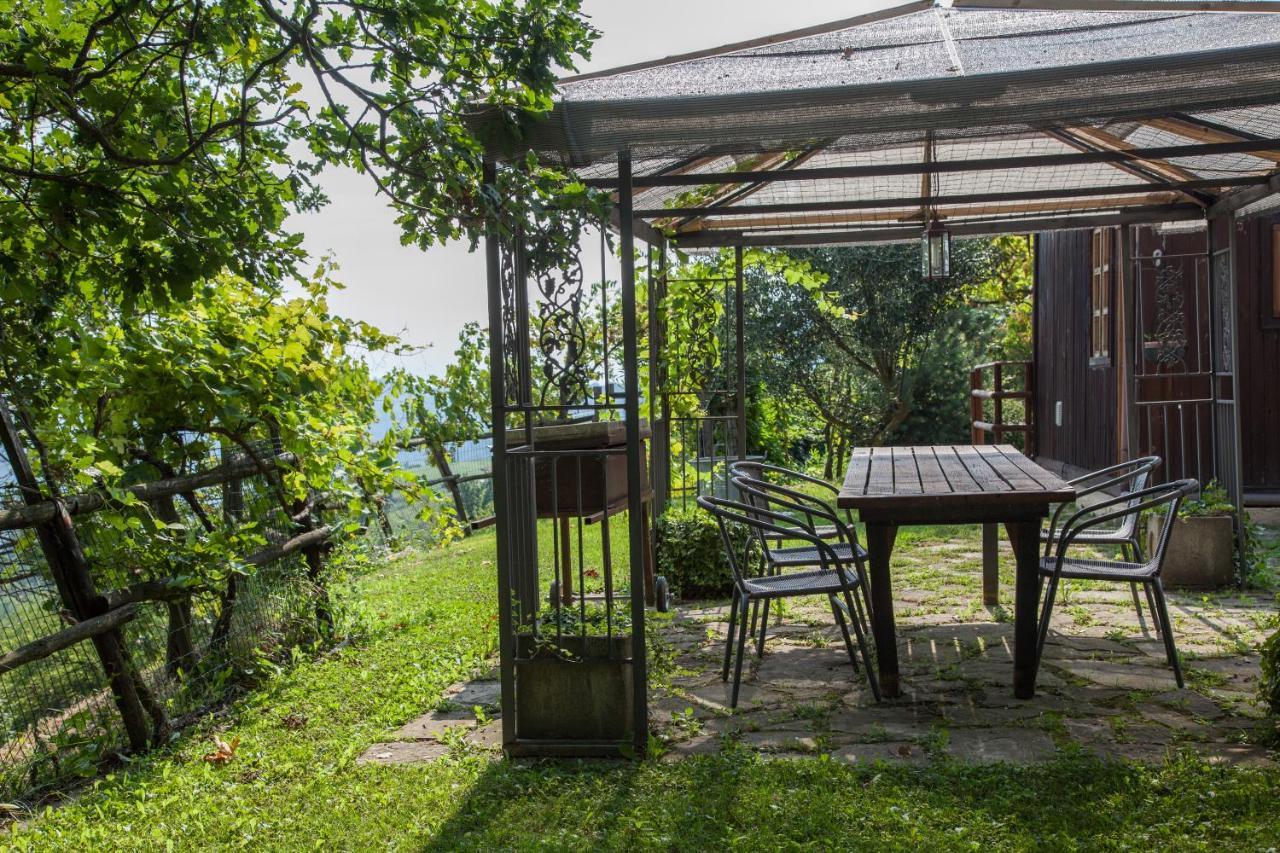 Bed and Breakfast Magiche Langhe à Paroldo Extérieur photo